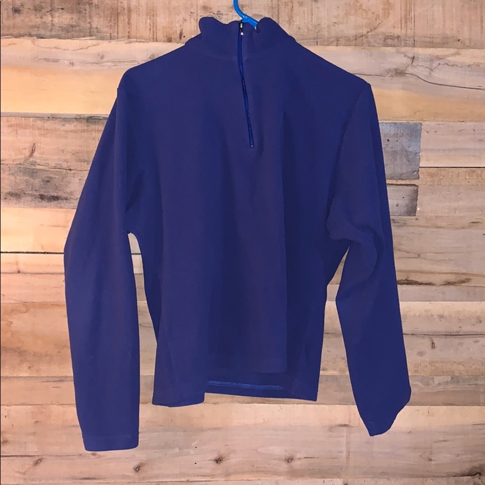 Crewneck sweater